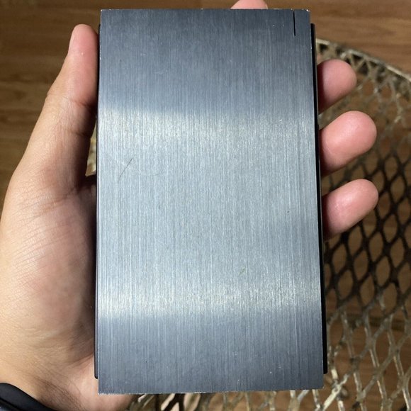 LACIE 1 TB - Porsche Design Slim Portable Hard Drive - Rare Good Condition - Picture 6 of 7